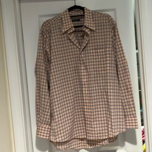 Men’s Burberry shirt